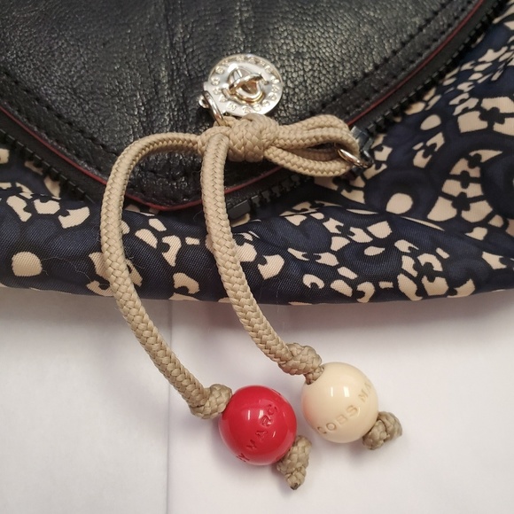 Marc by Marc Jacob's RARE Purse - Picture 5 of 6